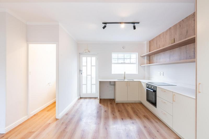 To Let 2 Bedroom Property for Rent in Claremont Upper Western Cape